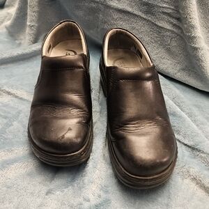 Men's Black Leather Slip-On Shoes